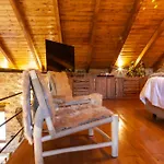 1932 Boutique Mountain με ιδιωτικό Hot Tub&τζάκι *