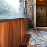 Chalet 1932 Boutique Mountain με ιδιωτικό Hot Tub&τζάκι Kalavryta