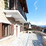 1932 Boutique Mountain με ιδιωτικό Hot Tub&τζάκι