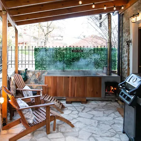 1932 Boutique Mountain με ιδιωτικό Hot Tub, Sauna & τζάκι 샬레 칼라브리타