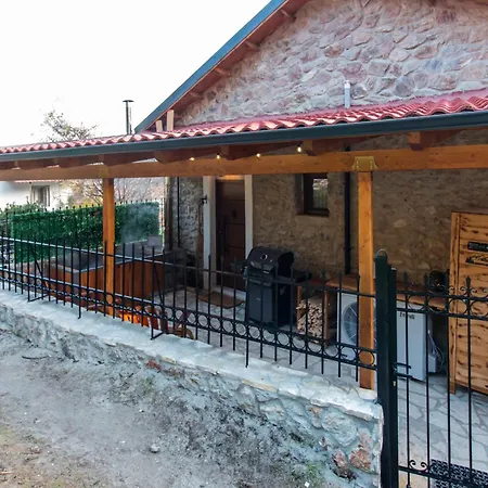 1932 Boutique Mountain με ιδιωτικό Hot Tub & τζάκι