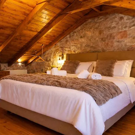 1932 Boutique Mountain με ιδιωτικό Hot Tub, Sauna & τζάκι *