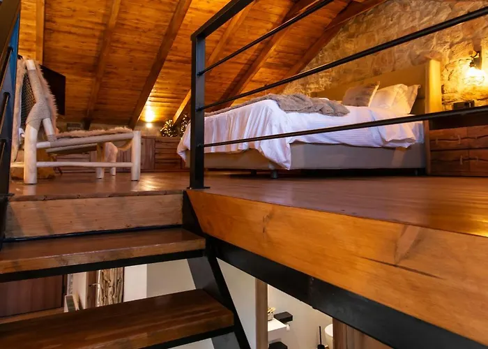 Chalet 1932 Boutique Mountain Chalet Με Ιδιωτικό Hot Tub & Τζάκι