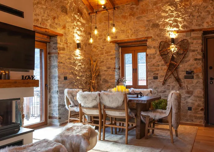 Alpstuga Chalet 1932 Boutique Mountain Chalet Με Ιδιωτικό Hot Tub & Τζάκι Kalavryta