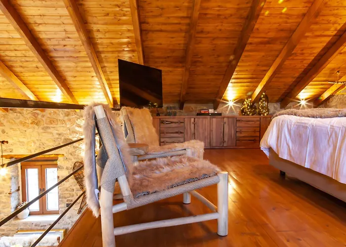 1932 Boutique Mountain με ιδιωτικό Hot Tub & τζάκι *