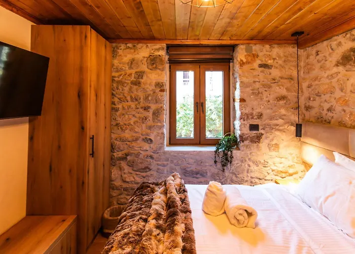 1932 Boutique Mountain με ιδιωτικό Hot Tub & τζάκι Chalet *