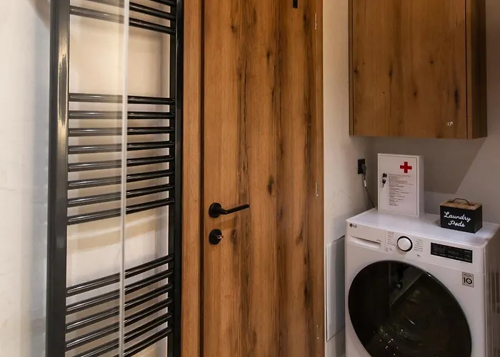 Chalet 1932 Boutique Mountain Chalet Με Ιδιωτικό Hot Tub & Τζάκι