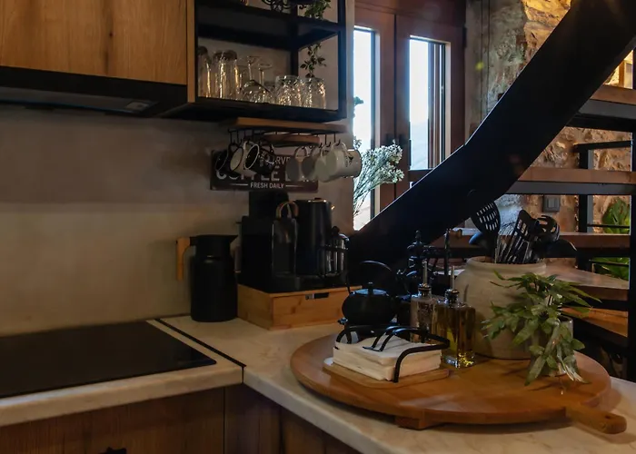 Alpstuga Chalet 1932 Boutique Mountain Chalet Με Ιδιωτικό Hot Tub & Τζάκι Kalavryta