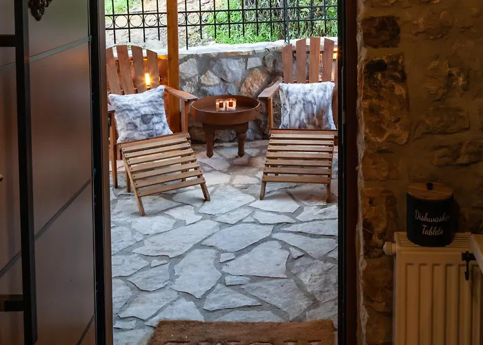 Chalet 1932 Boutique Mountain με ιδιωτικό Hot Tub & τζάκι *