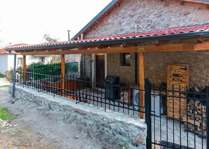 1932 Boutique Mountain με ιδιωτικό Hot Tub & τζάκι