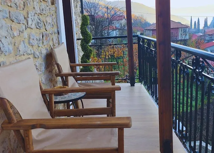 Chalet 1932 Boutique Mountain με ιδιωτικό Hot Tub & τζάκι Kalavryta